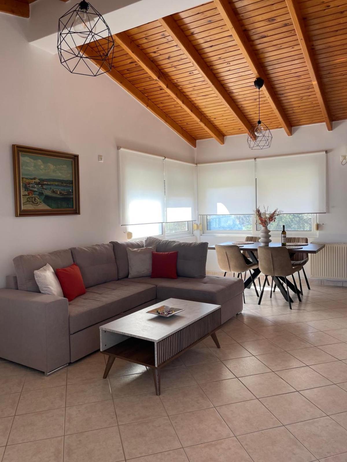 Seaside Luxury Apartments Pórto Ráfti Eksteriør billede